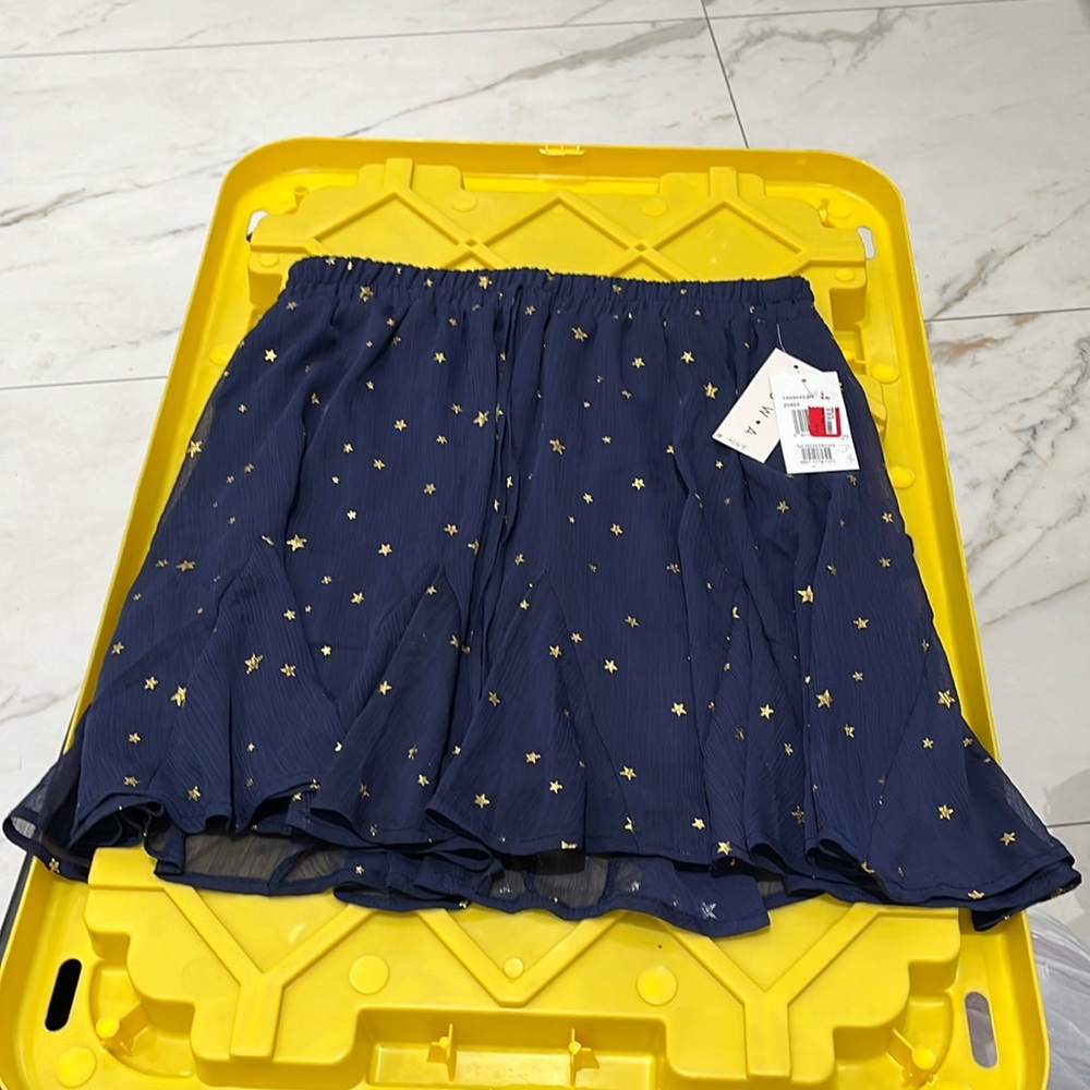 Row A navy blue gold star print pleated mini skirt M.